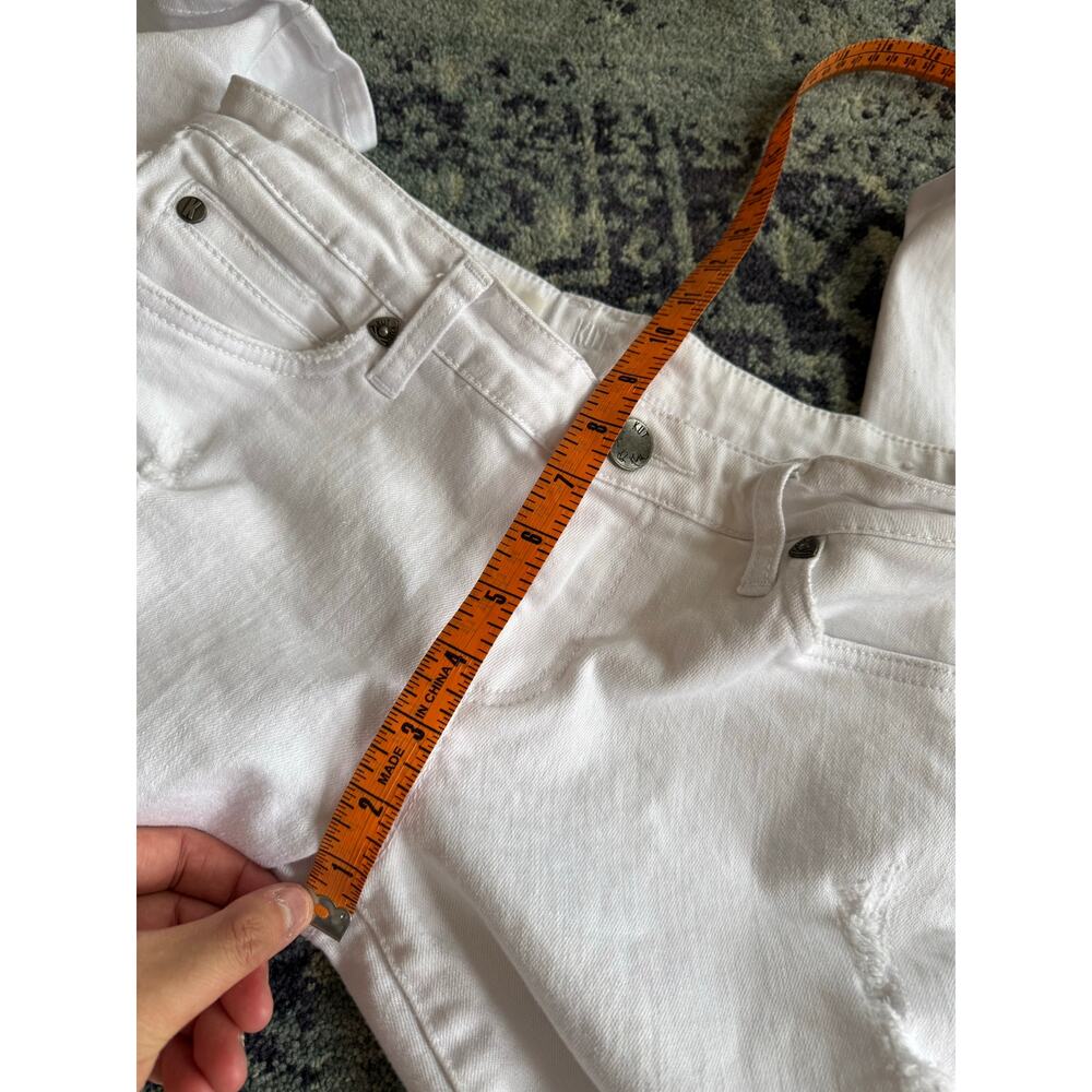 Kut from the Kloth White Catherine Boyfriend Jean Distressed Sz 4 Casual Denim - Picture 16 of 16
